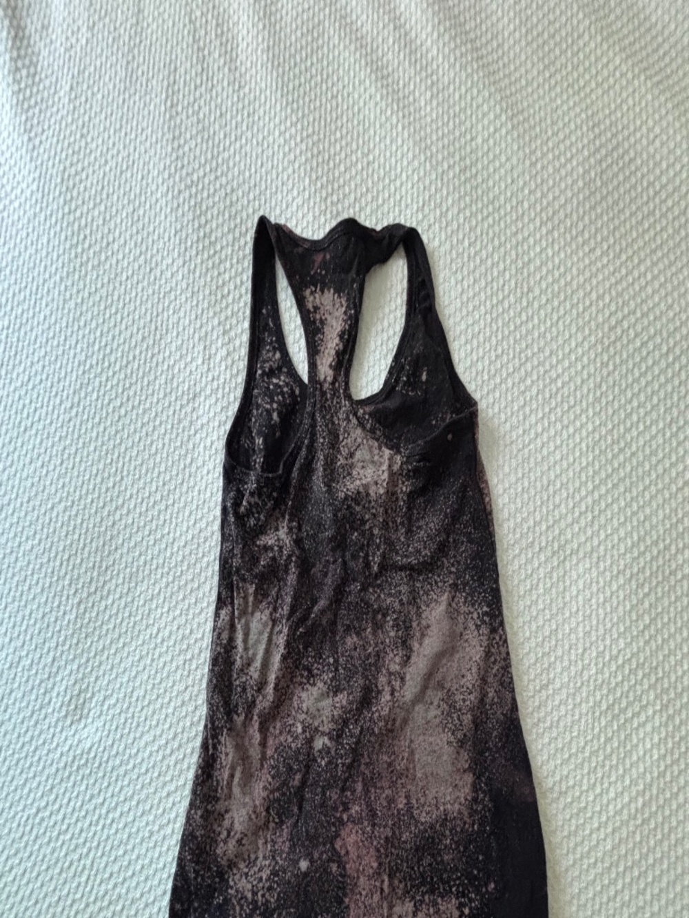 Bleach Splatter Tank - Picture 2 of 3